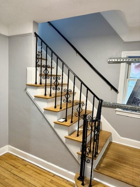 5966 Eastlawn St #NA - Photo 6 of 46
