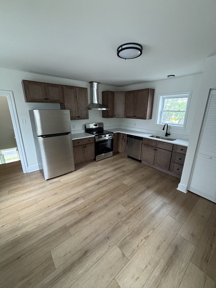 261 S 3rd St #2