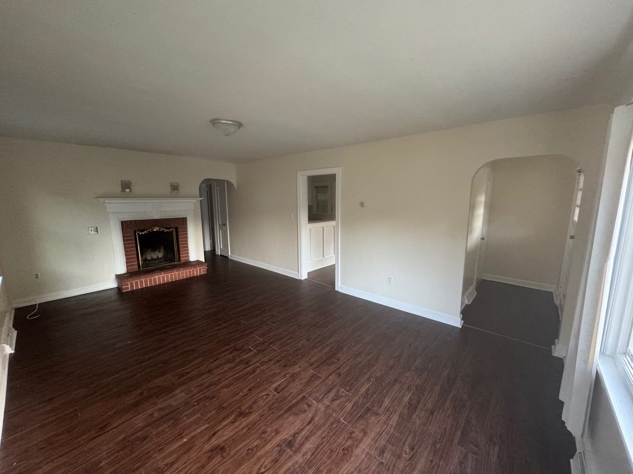 1348 28th St #NA - Photo 3 of 27