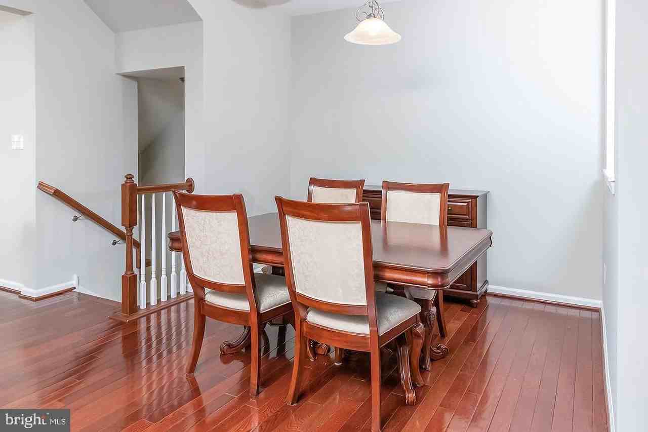 395 Concetta Dr - Photo 2 of 19