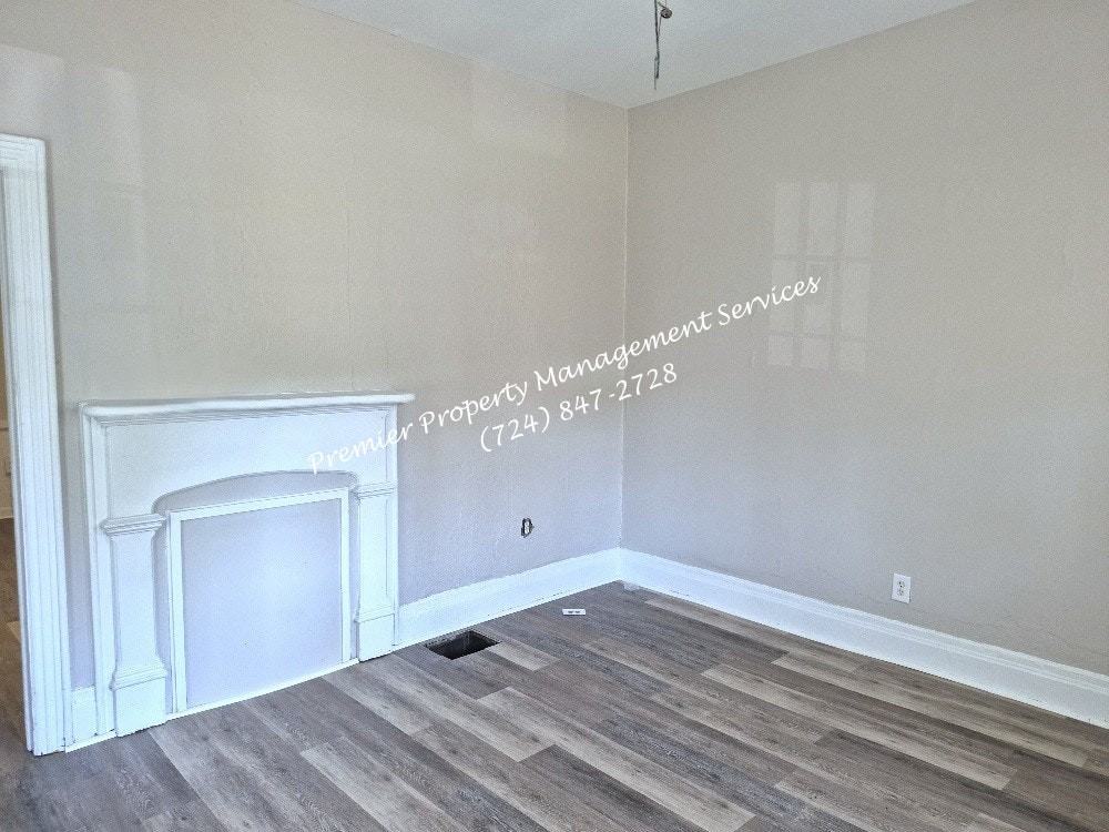 1521 4th Avenue - Photo 3 of 17
