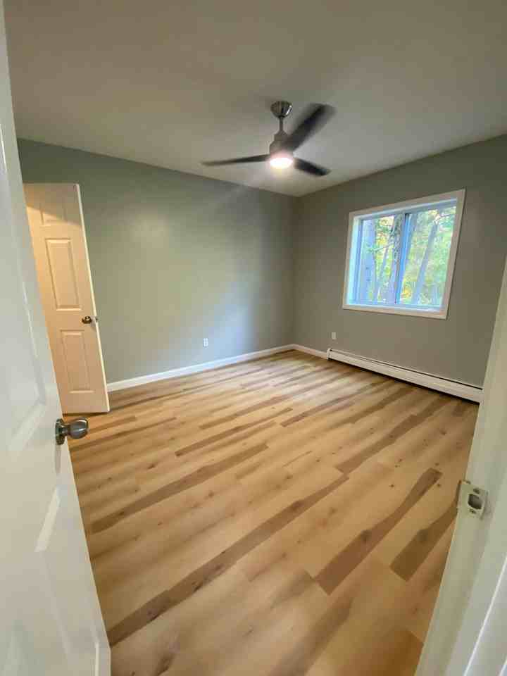 11 RiverBend Dr, Unit 27-6 - Photo 6 of 9