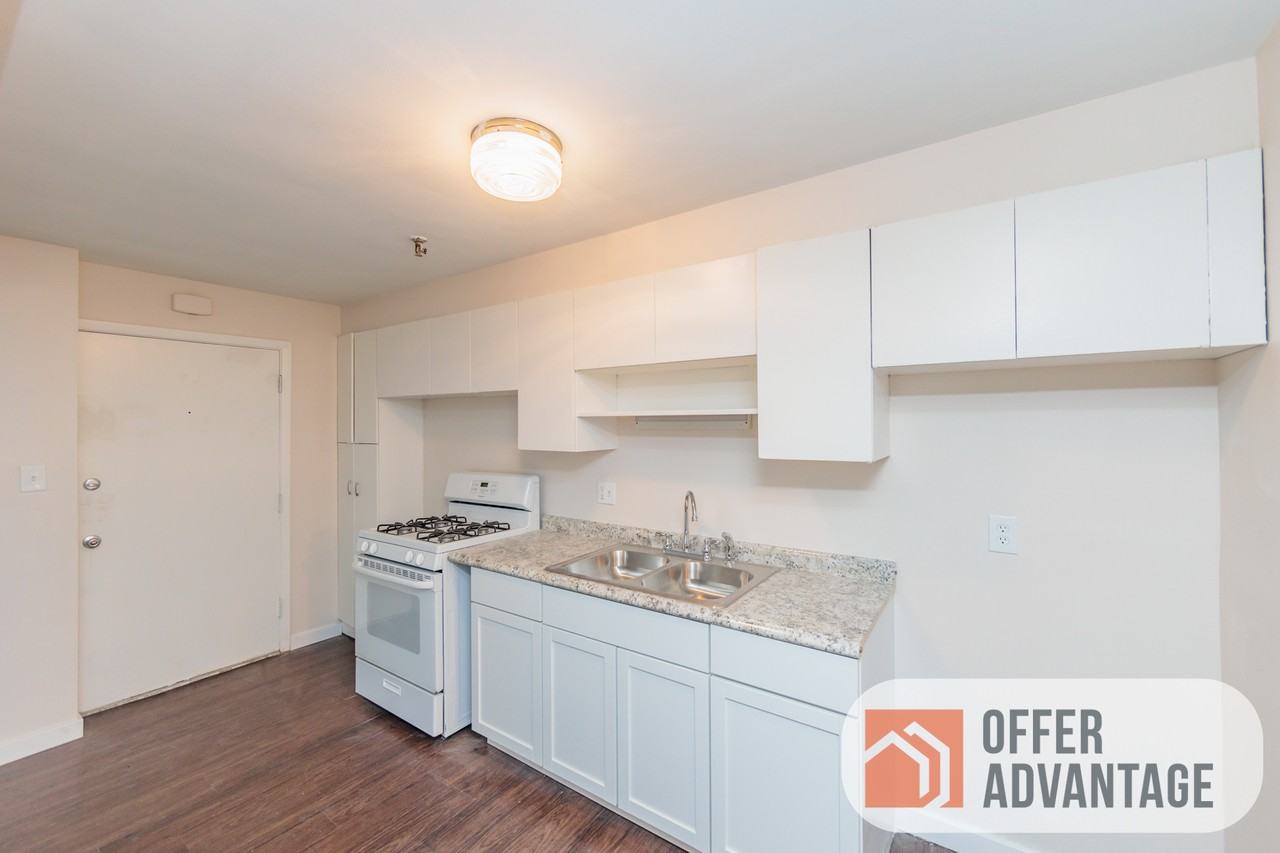 18725 Neff Road - Photo 3 of 9