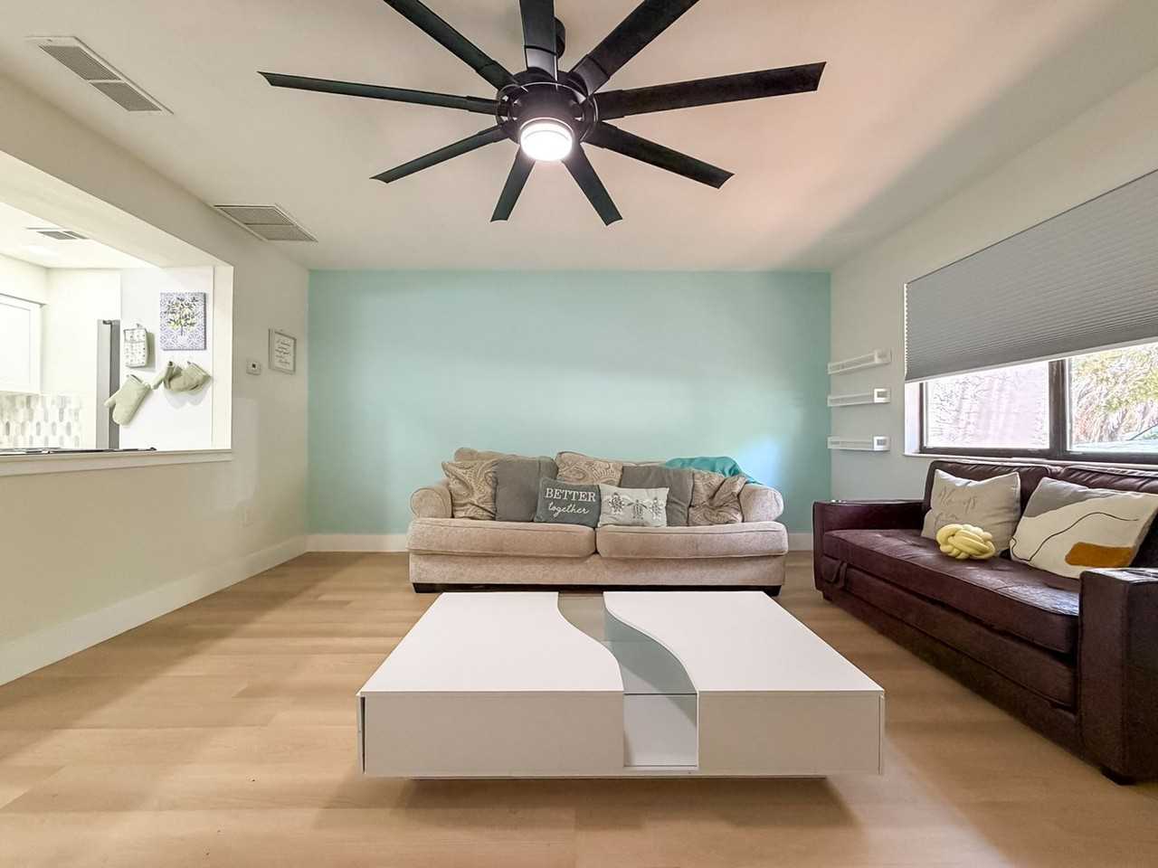 7004 Sw 18th Pl - Photo 4 of 26