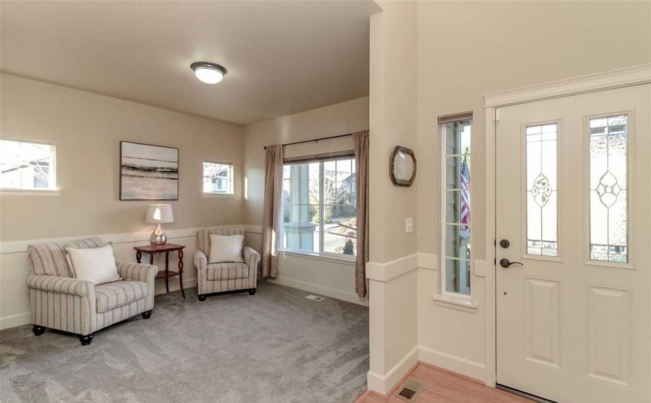 22431 Se 281st Ct - Photo 4 of 35