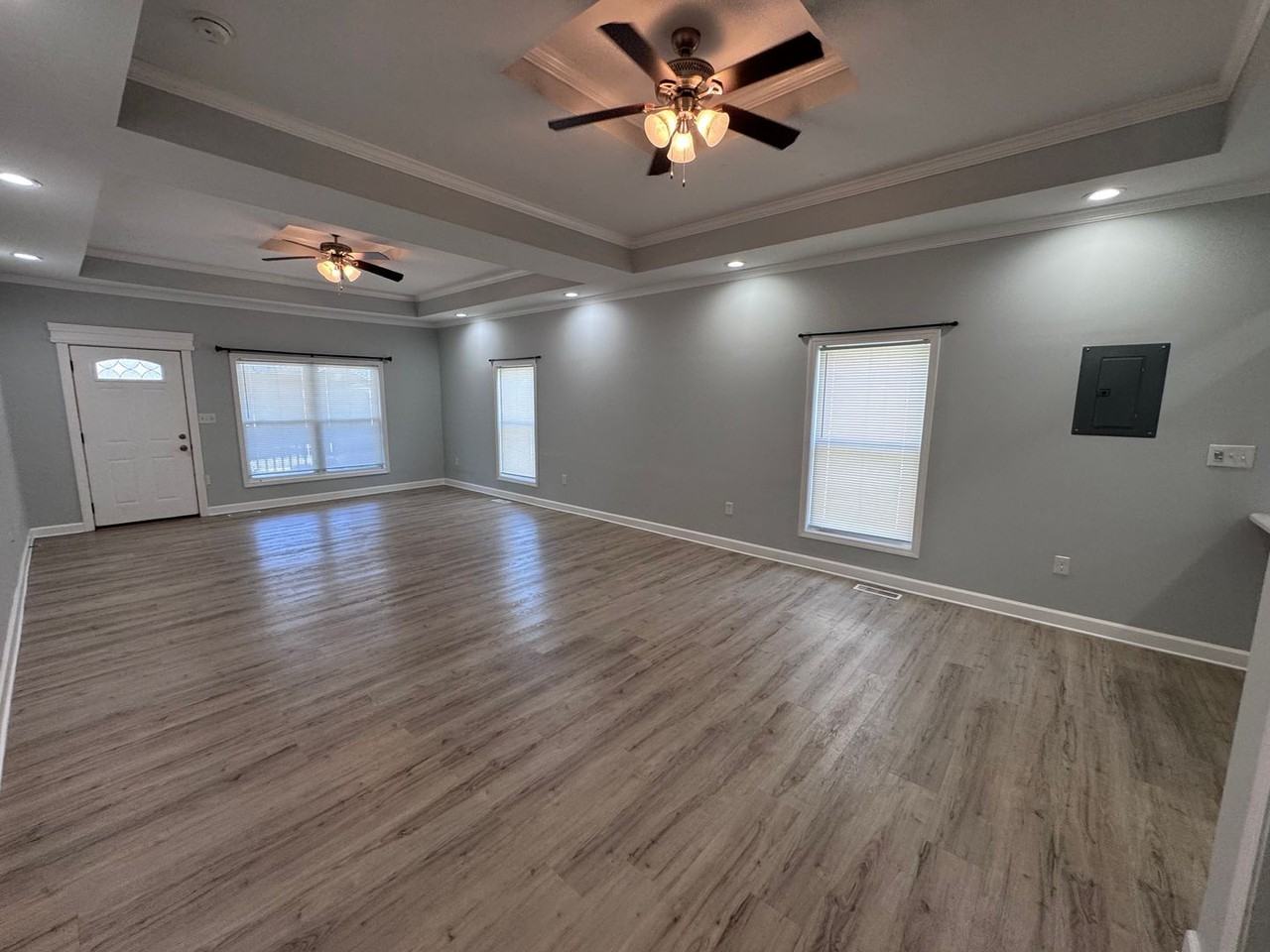 2016 Guthrie Ave - Photo 4 of 15
