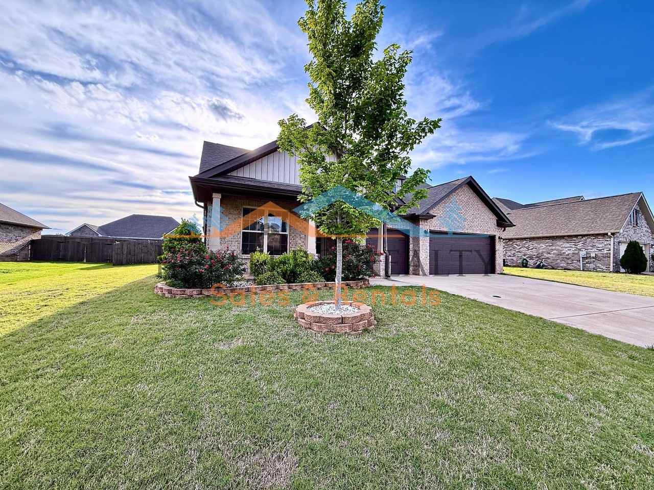 104 Colony Cove Dr - Photo 2 of 50