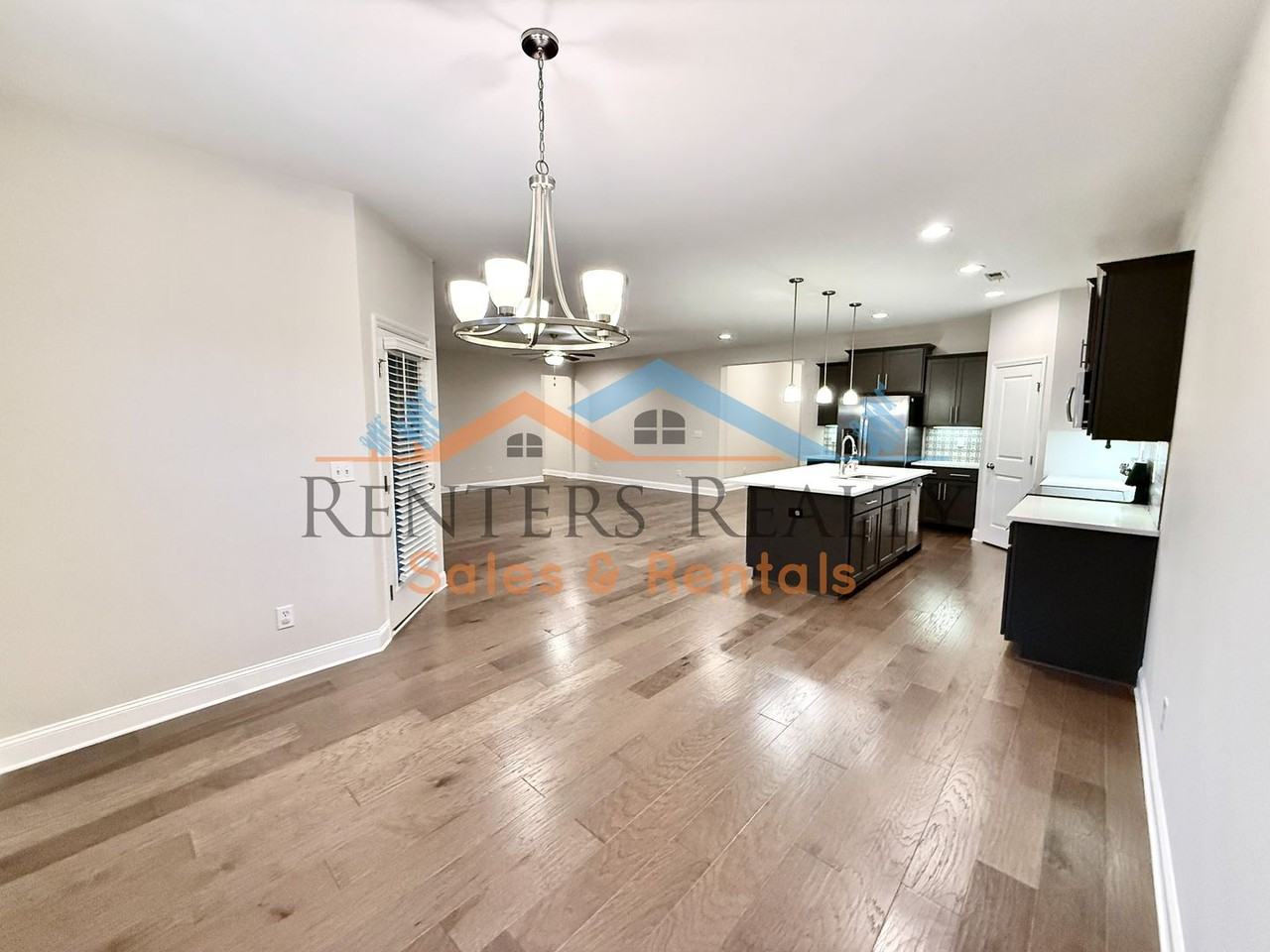 104 Colony Cove Dr - Photo 6 of 50