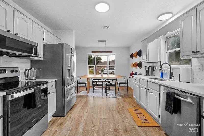 3829 W Gardenia Dr - Photo 4 of 10