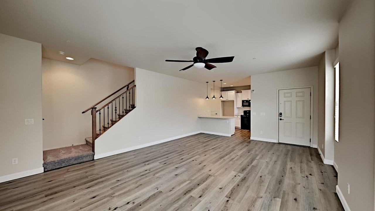 4703 E Waterman St #102 - Photo 5 of 19