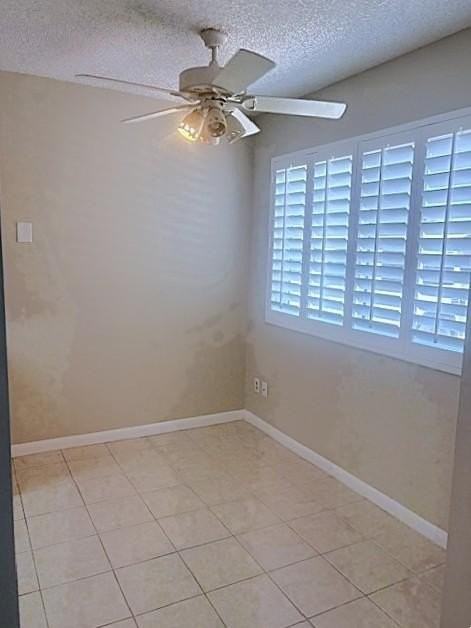 10110 N 97th Dr #A - Photo 5 of 19