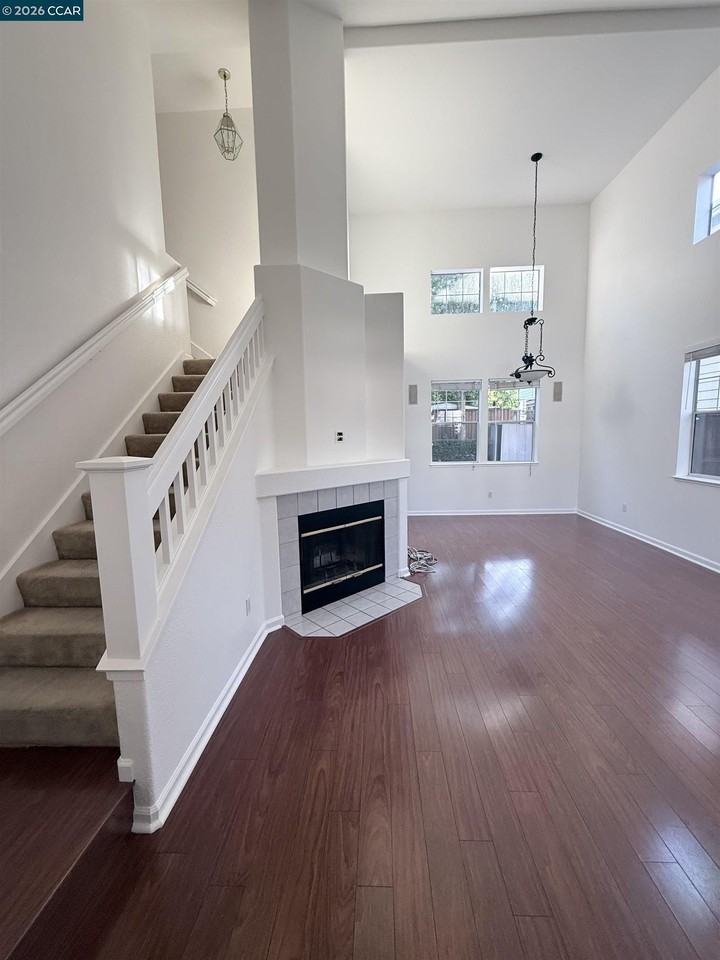16 Elmwood Dr - Photo 6 of 19