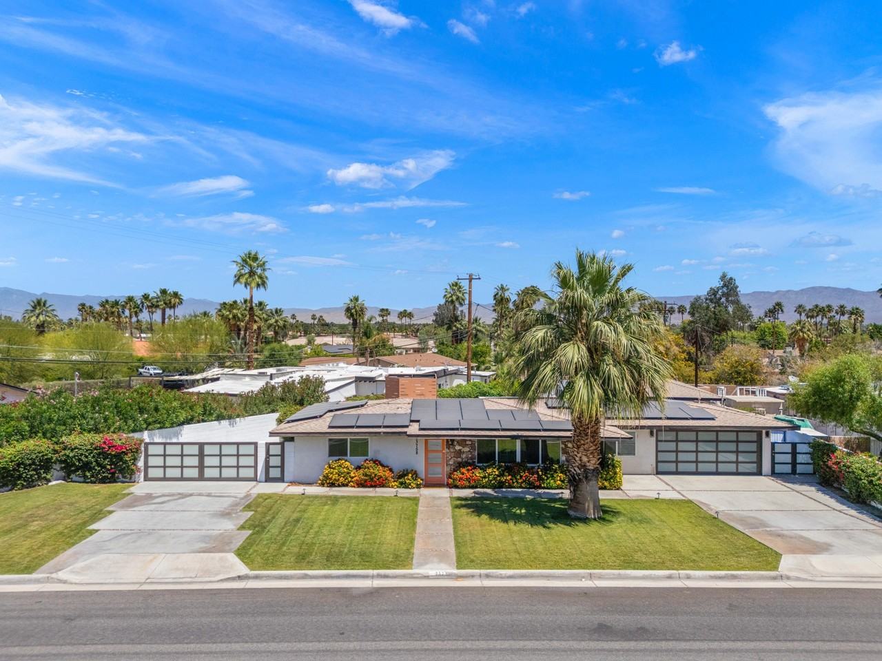 73758 De Anza Way - Photo 3 of 36