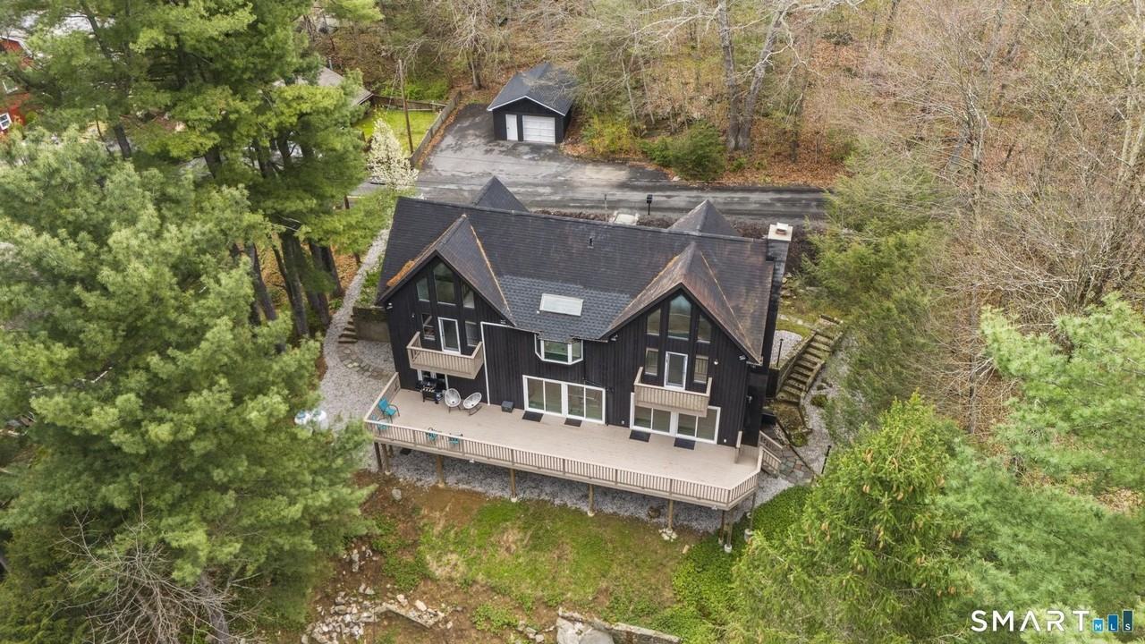 25 Hillside Dr - Photo 3 of 36