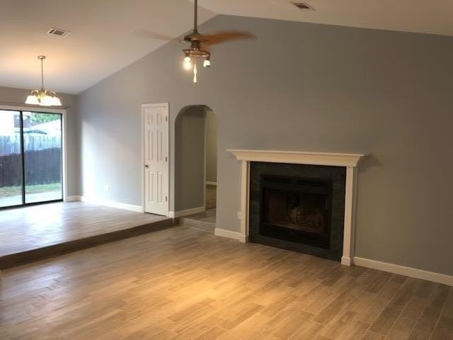 903 Lawton Ct - Photo 7 of 29