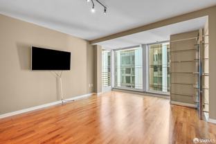 555 4th St - Photo 1 of 1