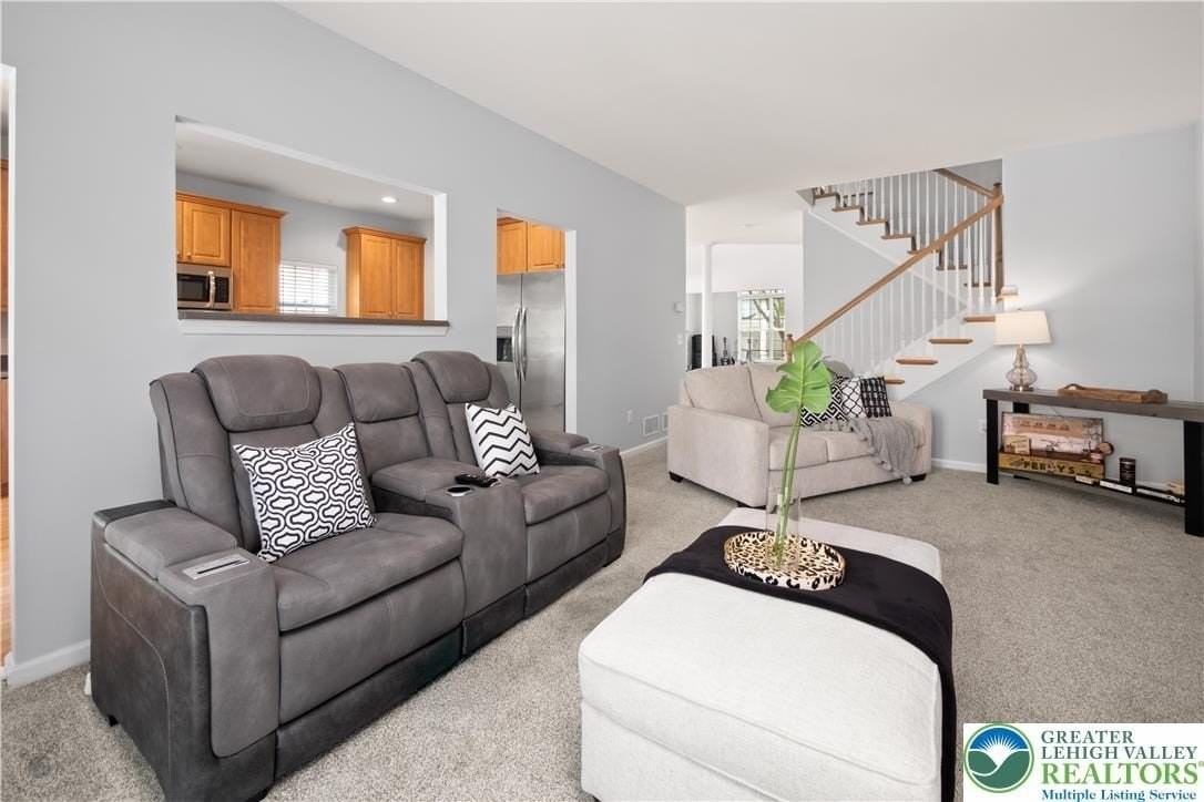 115 Bethpage Ter - Photo 5 of 49