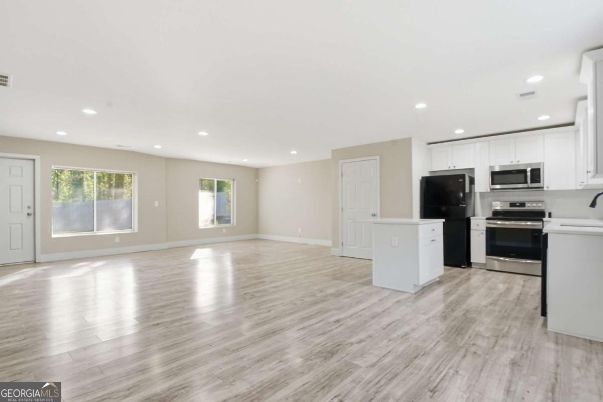 1735 Carter Cir - Photo 4 of 35