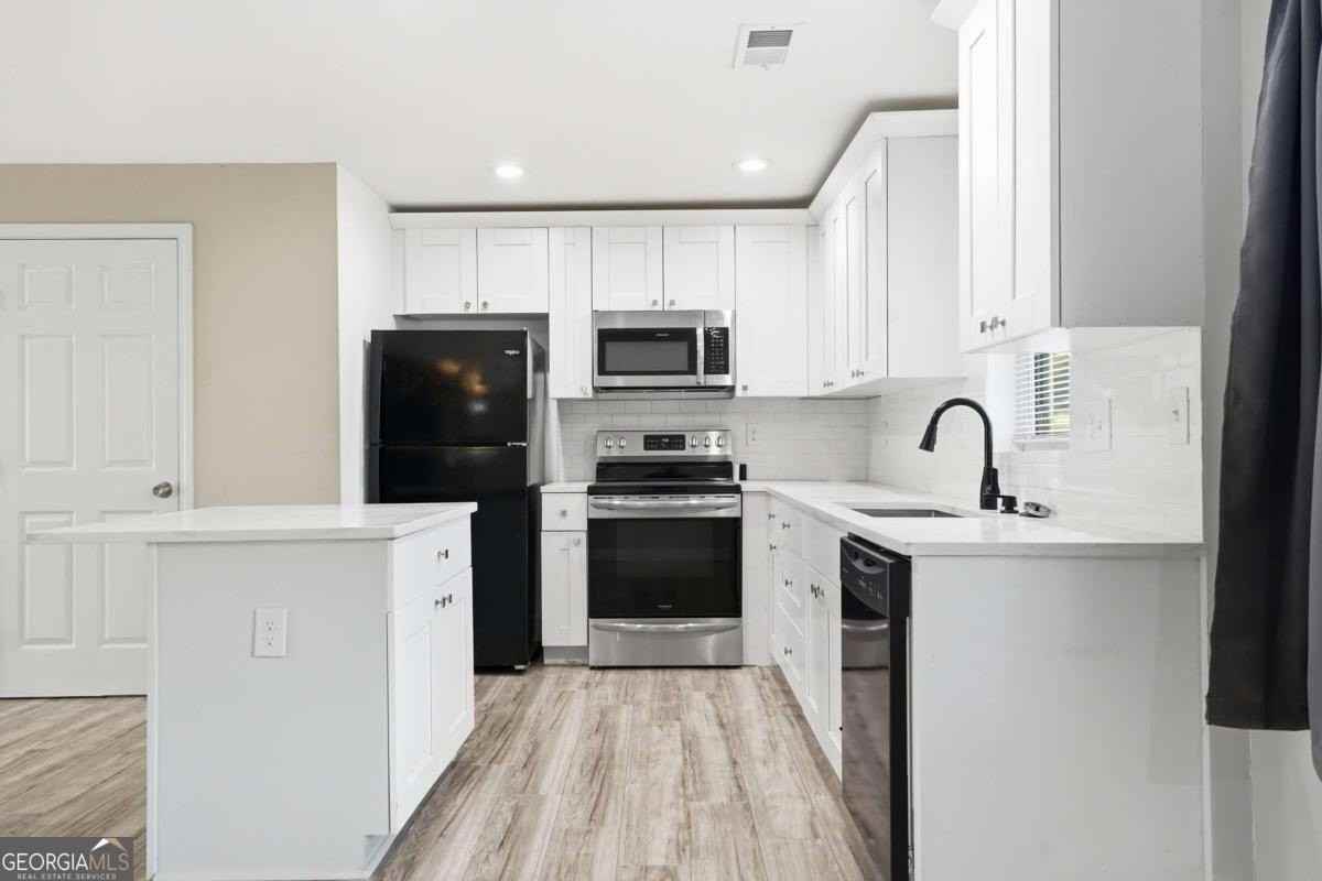 1735 Carter Cir - Photo 5 of 35