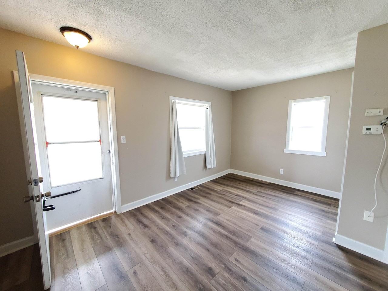 1251 E Kalama Ave - Photo 5 of 16