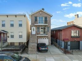 featured image of 1117 8th St #1