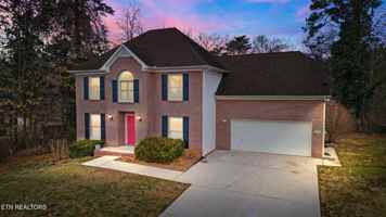 featured image of 5204 Custis Ln