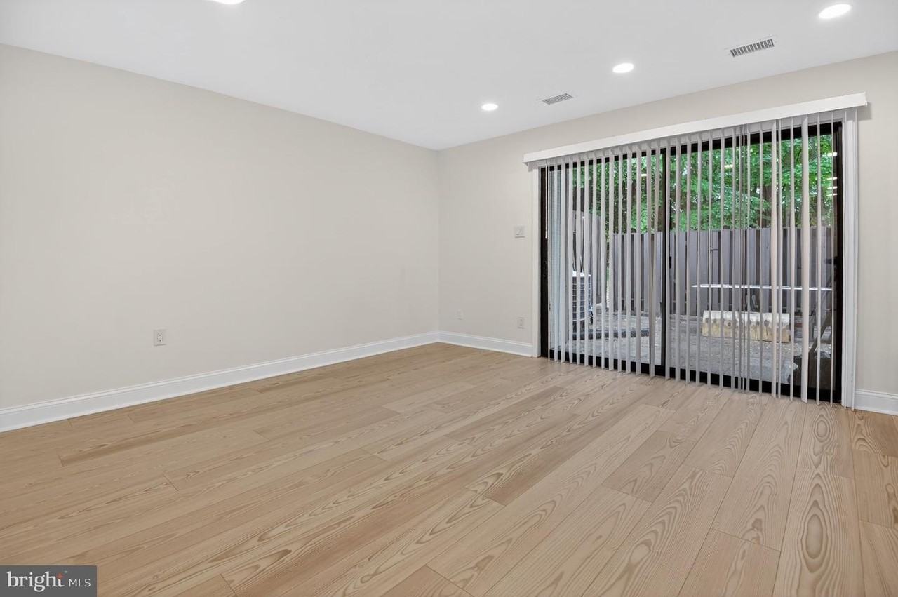 2236 Cartwright Pl - Photo 3 of 20