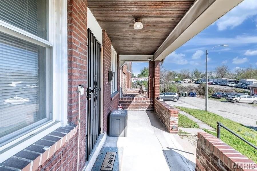 4273 Oleatha Ave - Photo 2 of 17
