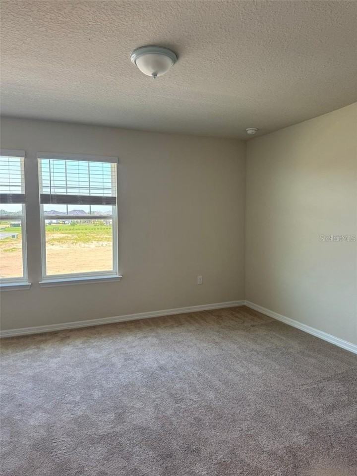 6385 Breeze Filled Ln - Photo 6 of 15