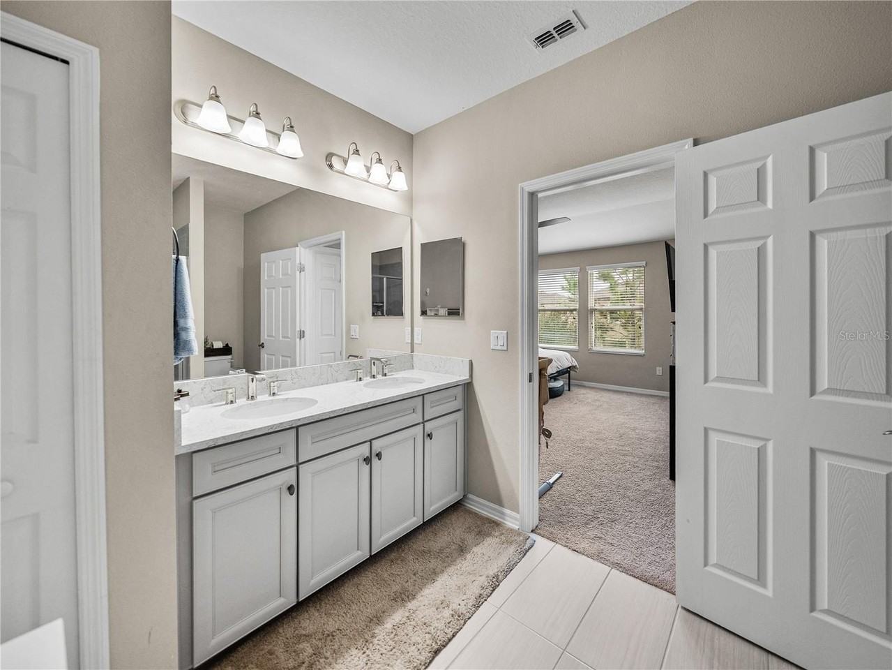 29934 Southwell Ln - Photo 5 of 50