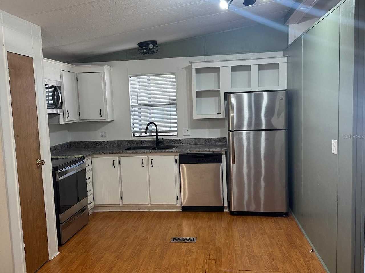 86 Pelican Dr N - Photo 7 of 22
