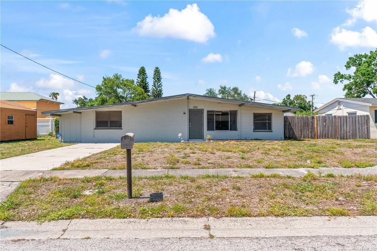 3711 W Leila Ave - Photo 2 of 29