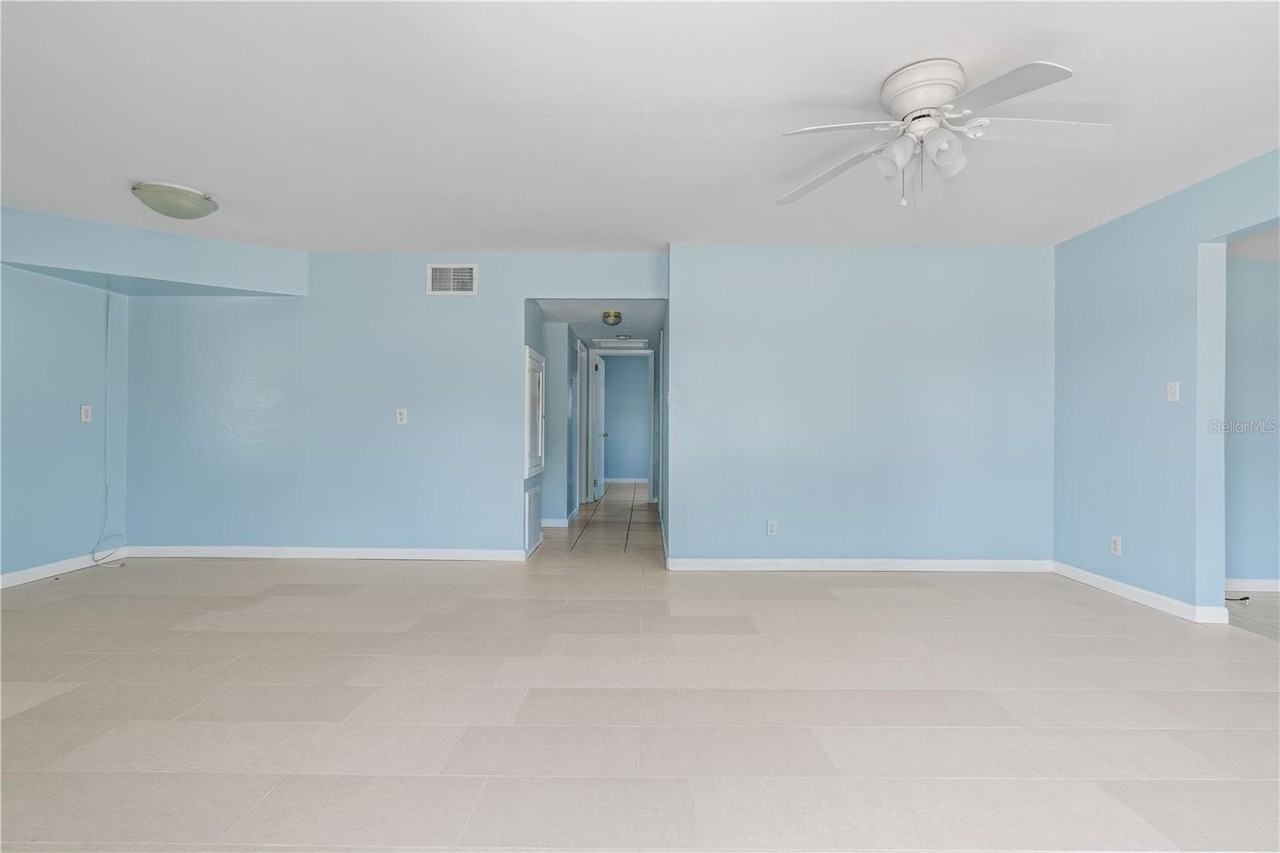 3711 W Leila Ave - Photo 4 of 29