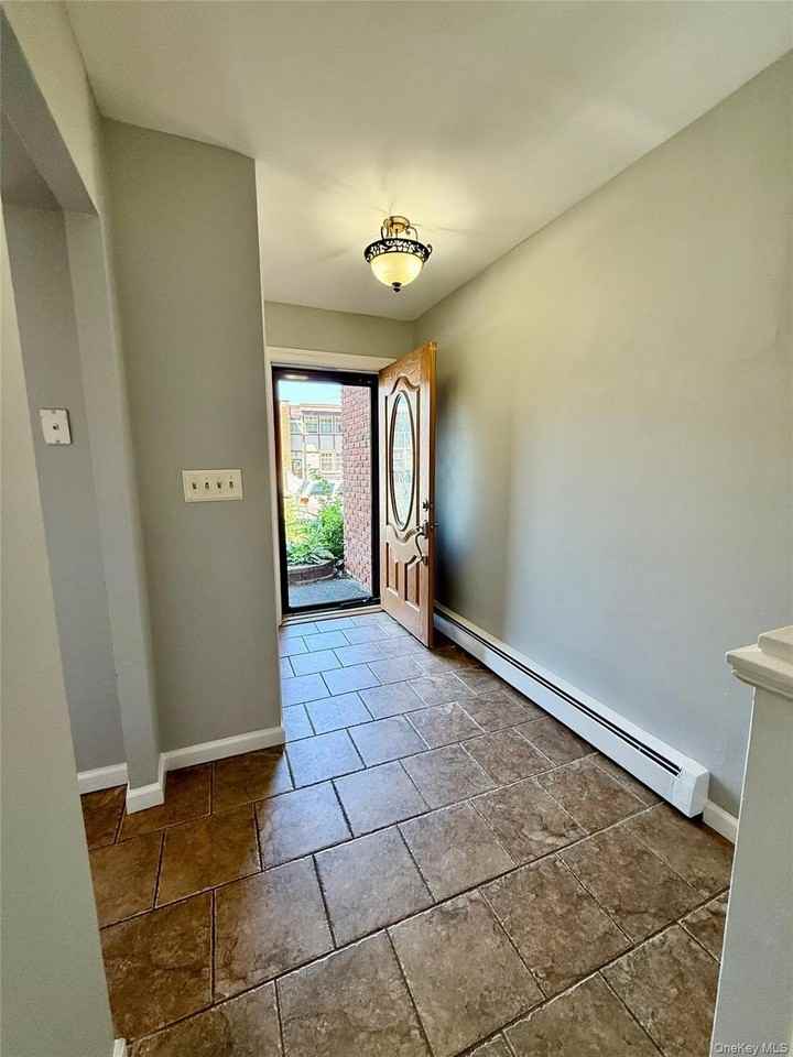 56 Coolidge St - Photo 2 of 24