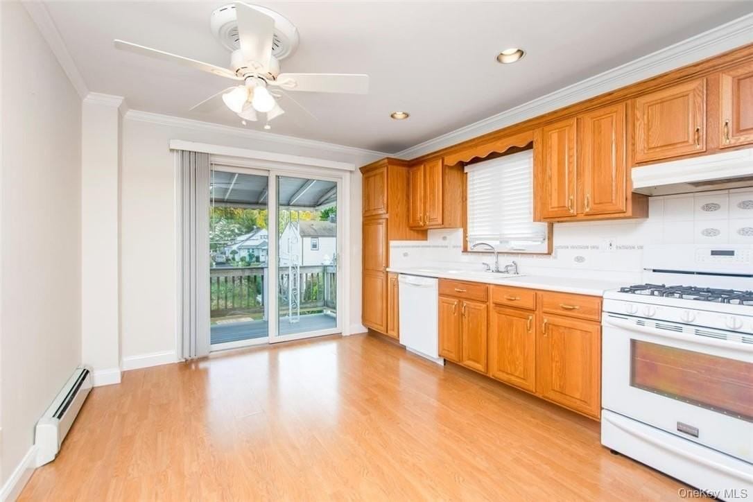 884 Saw Mill River Rd - Photo 2 of 10