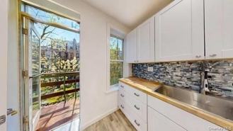 1679 Gates Ave - Photo 1 of 1