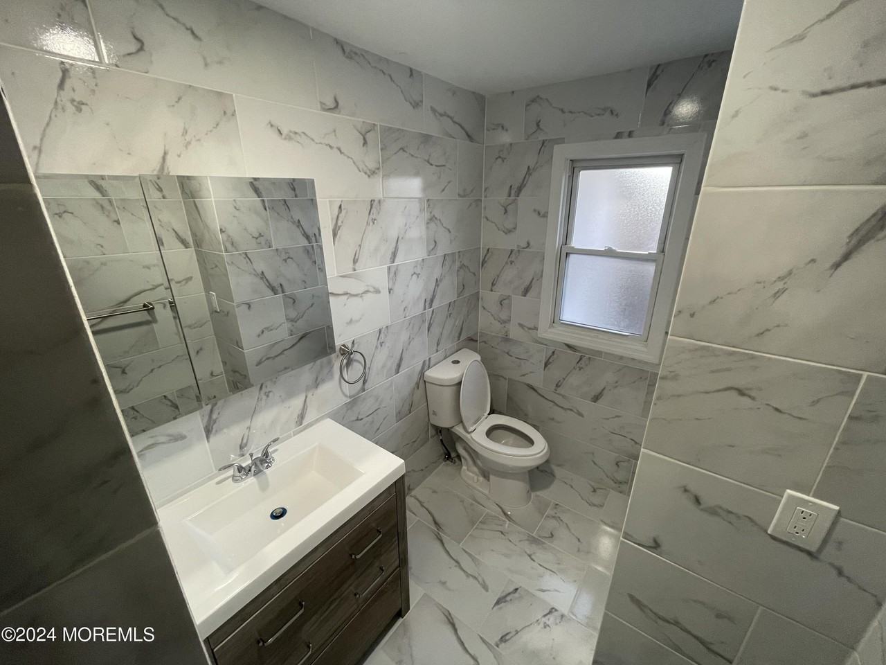 1257 Washington Ave #2 - Photo 7 of 8