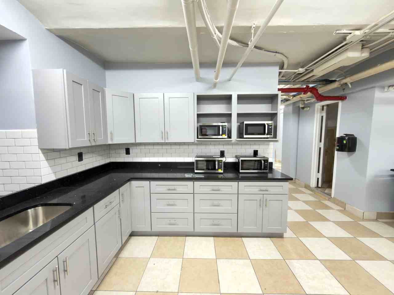 W 85th St - Photo 6 of 31