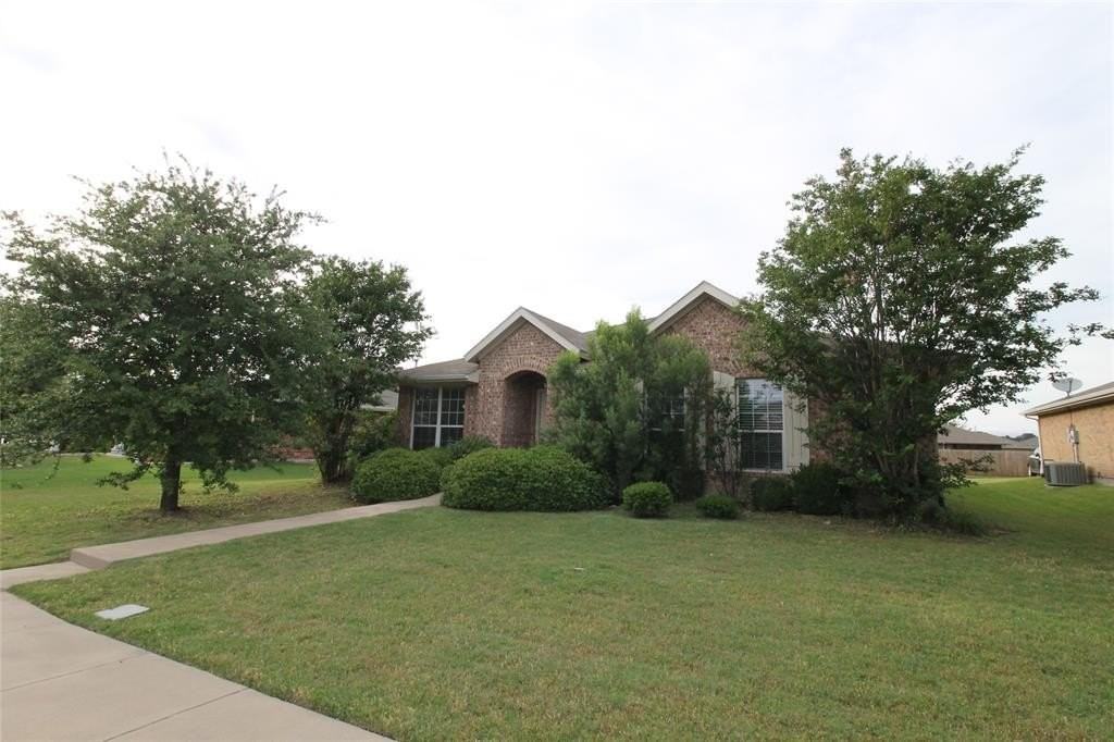 4188 Cherry Ridge Dr - Photo 3 of 21