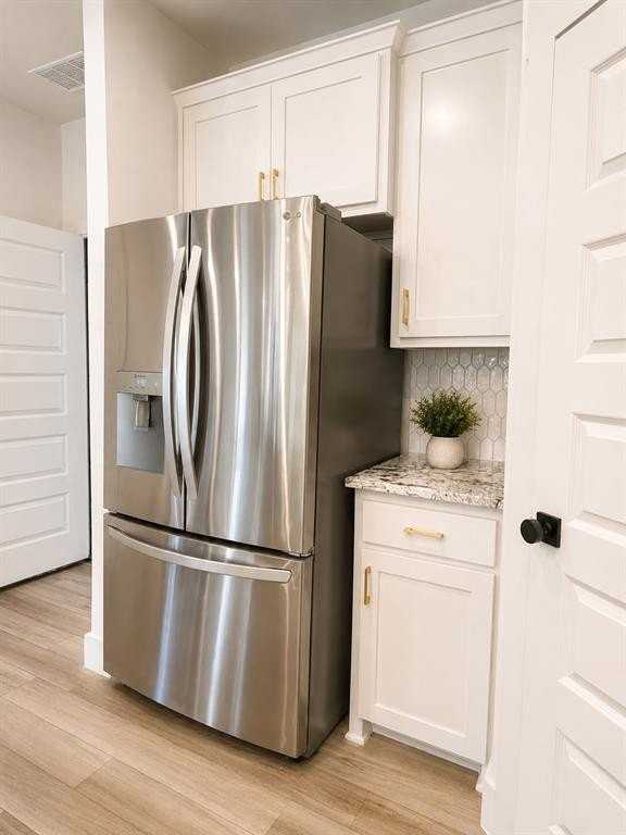 908 Emerling Dr - Photo 7 of 30