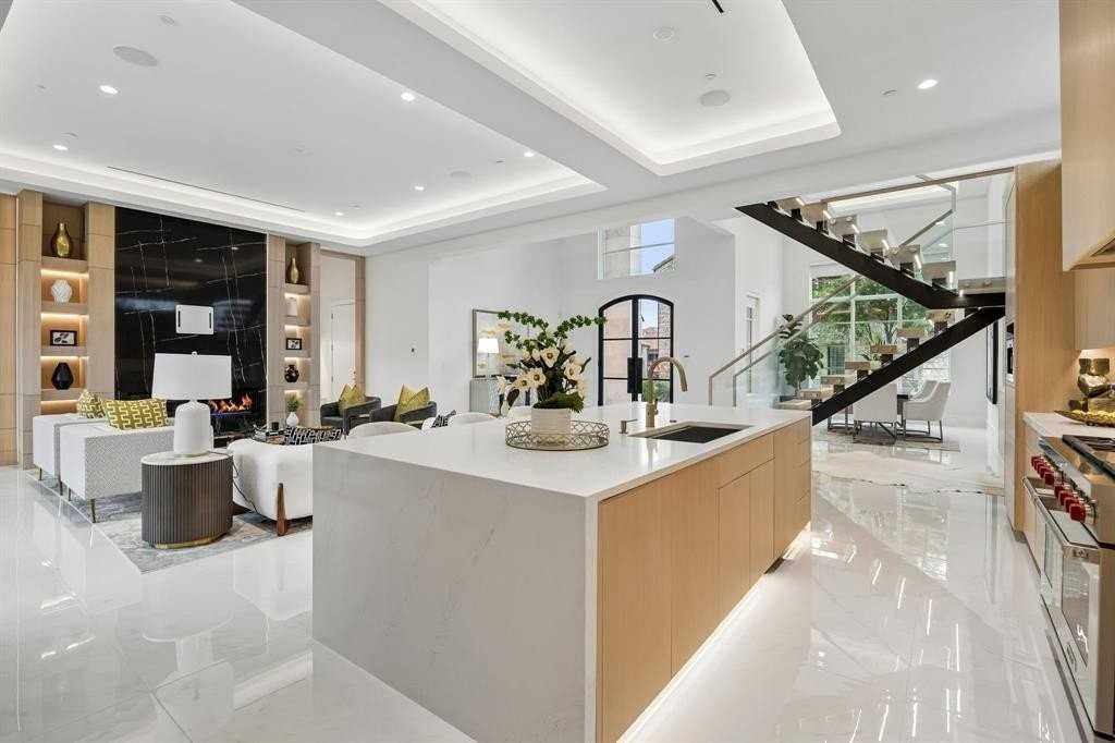 15 Catalonia Dr - Photo 5 of 37