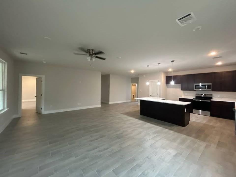 2215 Beverly Dr - Photo 7 of 34