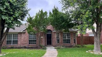 2440 Ravenhurst Dr - Photo 1 of 1