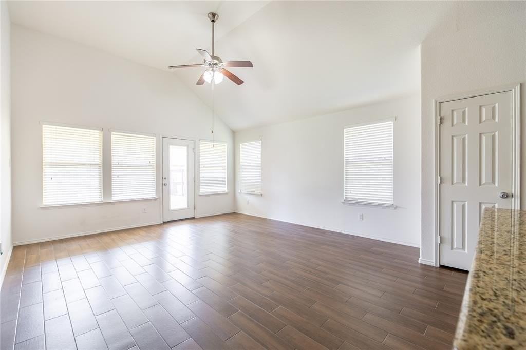 1912 Christopher Creek Dr - Photo 2 of 25