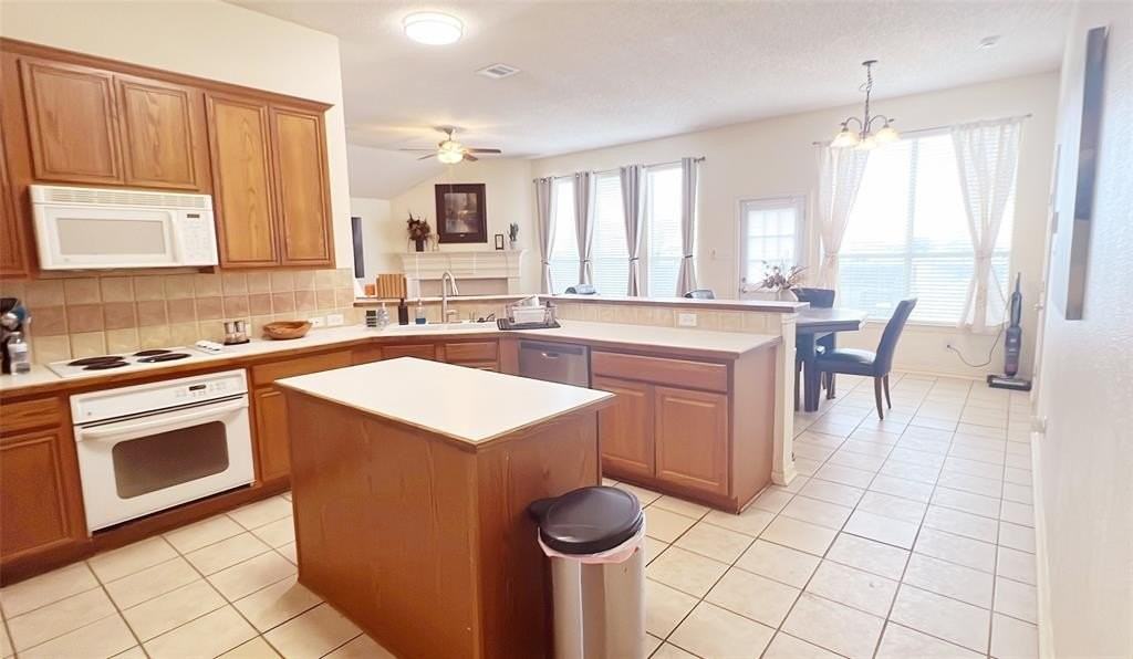10361 Balsam Dr - Photo 4 of 16