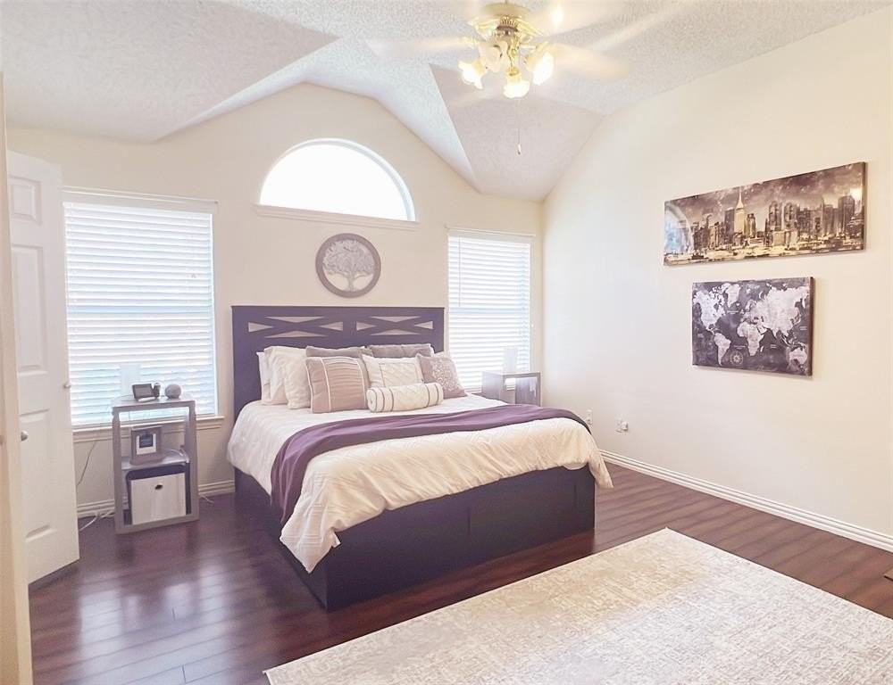 10361 Balsam Dr - Photo 7 of 16