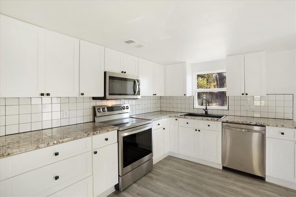 450 Hickory St - Photo 5 of 37