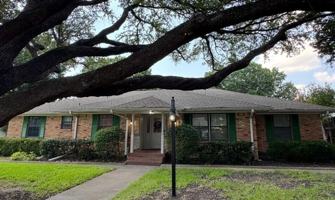 featured image of 1722 14th Pl