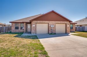 featured image of 612 N 6th St