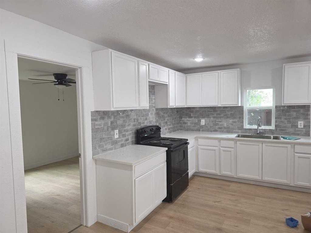 4014 Marshall Dr - Photo 2 of 7
